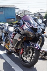 zx14r_01s.jpg(23480 byte)